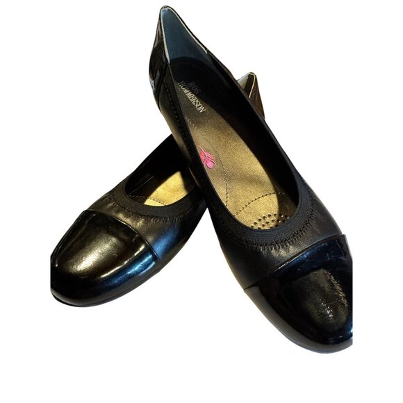 Ros Hommerson Black Patent Leather Womens Flats Size 6 Narrow - Picture 9 of 9